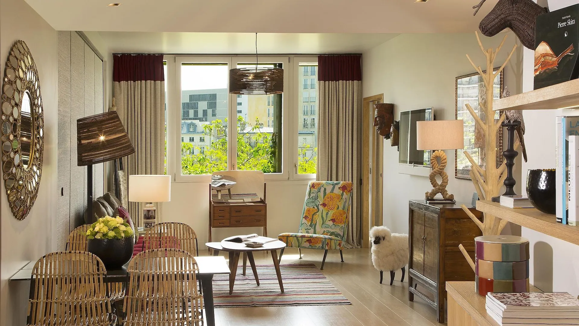 Goralska Residences Bastille Hotel