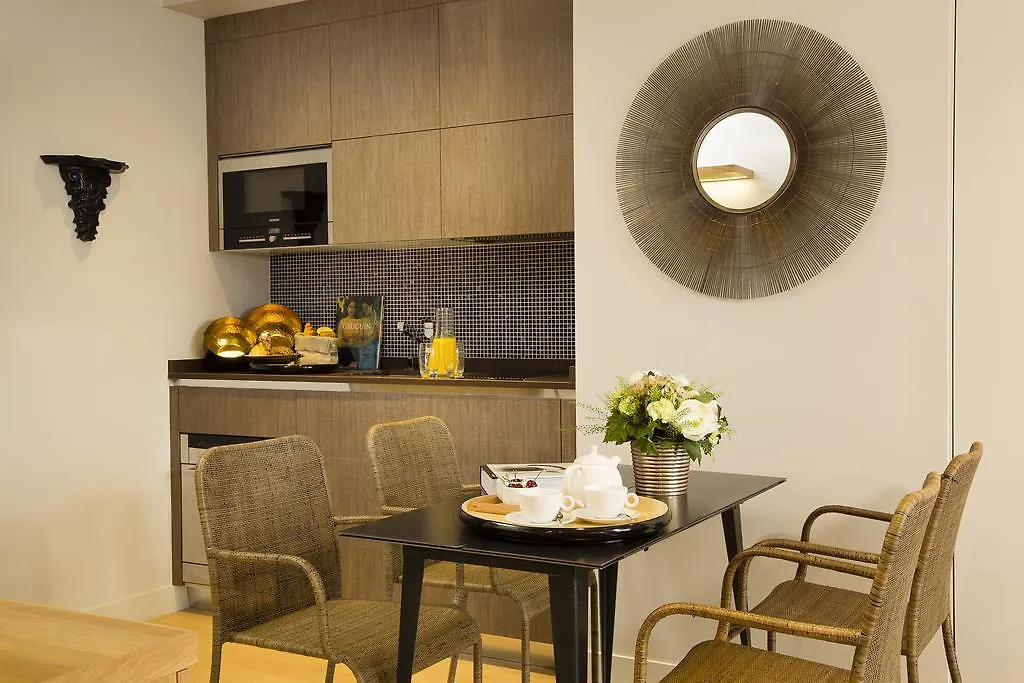 Goralska Residences Bastille Hotel